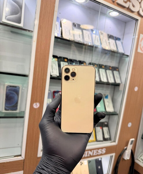 iPhone 12 Pro Or - Excellent État