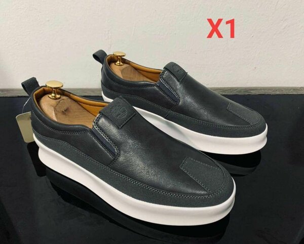 Baskets slip-on en cuir