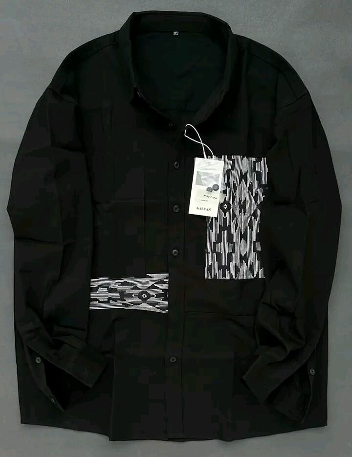Chemise noire ethnique homme