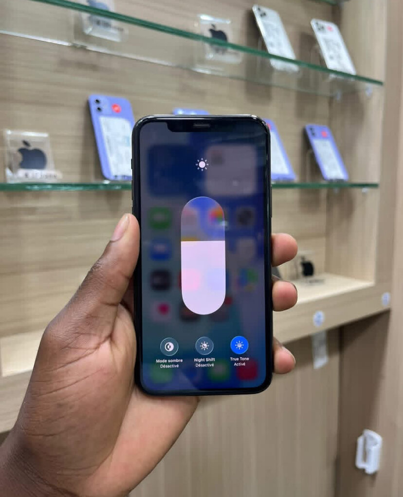 iPhone XR noir reconditionné