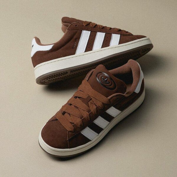 Sneakers marron style urbain