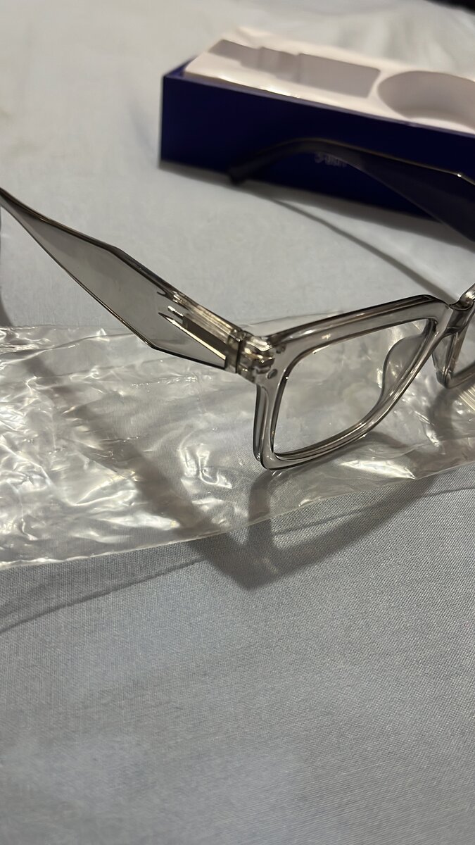 Lunettes carrées élégantes