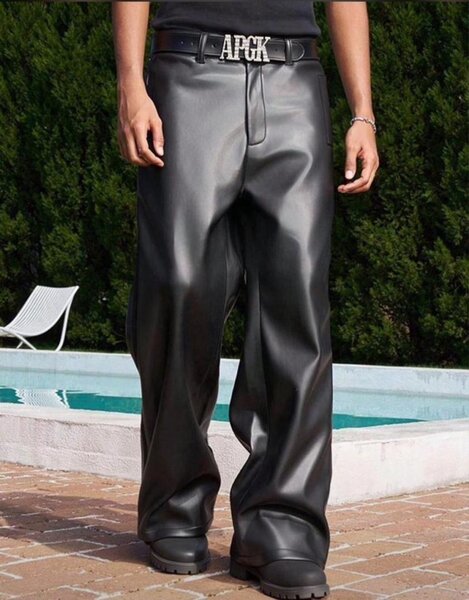 Pantalon skai : simili cuir