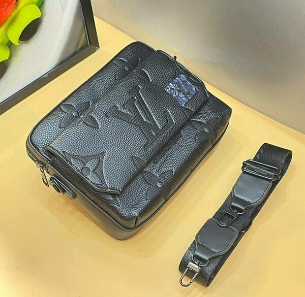 Sac Louis Vuitton noir