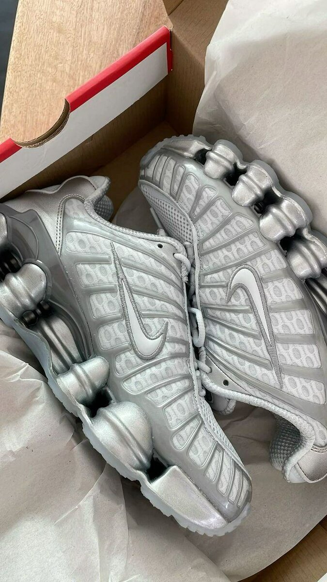Nike Shox tl