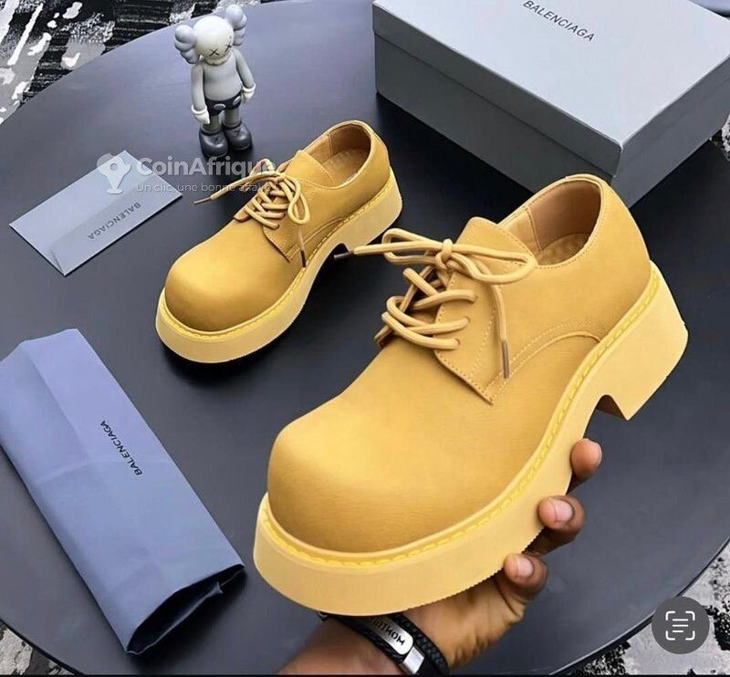 Chaussures Balenciaga élégantes