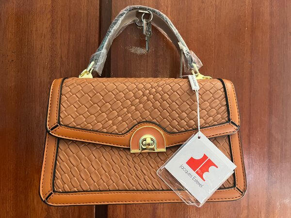 Sac à main en cuir tressé