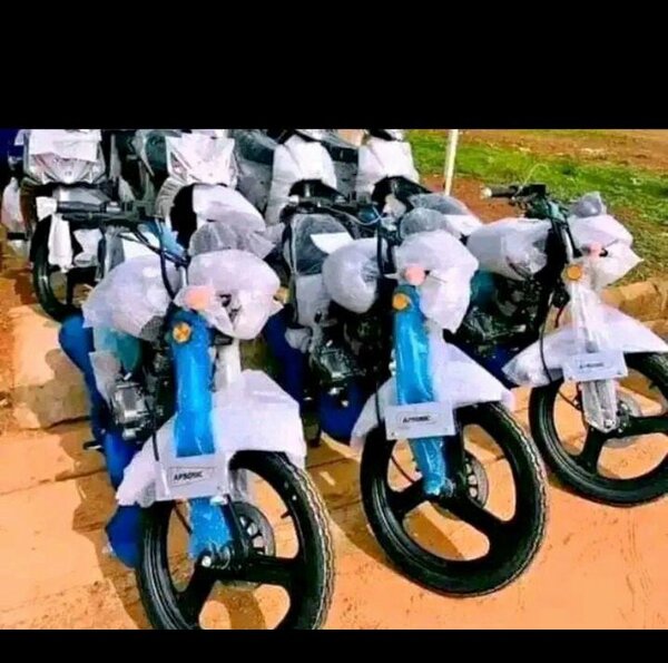 Motos neuves emballées