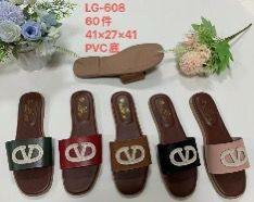 Claquettes élégantes femme