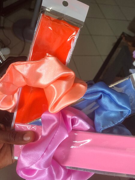 Lot de Chouchous Satin Colorés