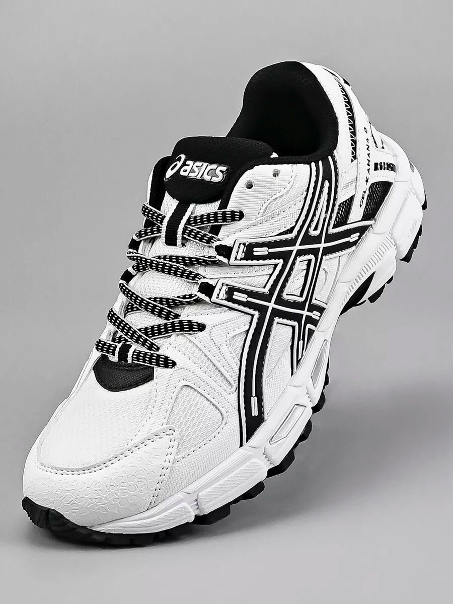 Baskets running ASICS modernes