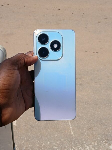 Tecno Spark 20 128giga