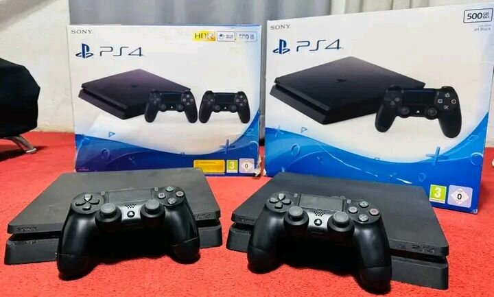 Sony PS4 Slim 500GB Console