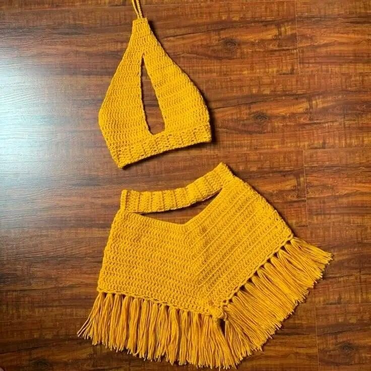 Maillot de bain crochet jaune