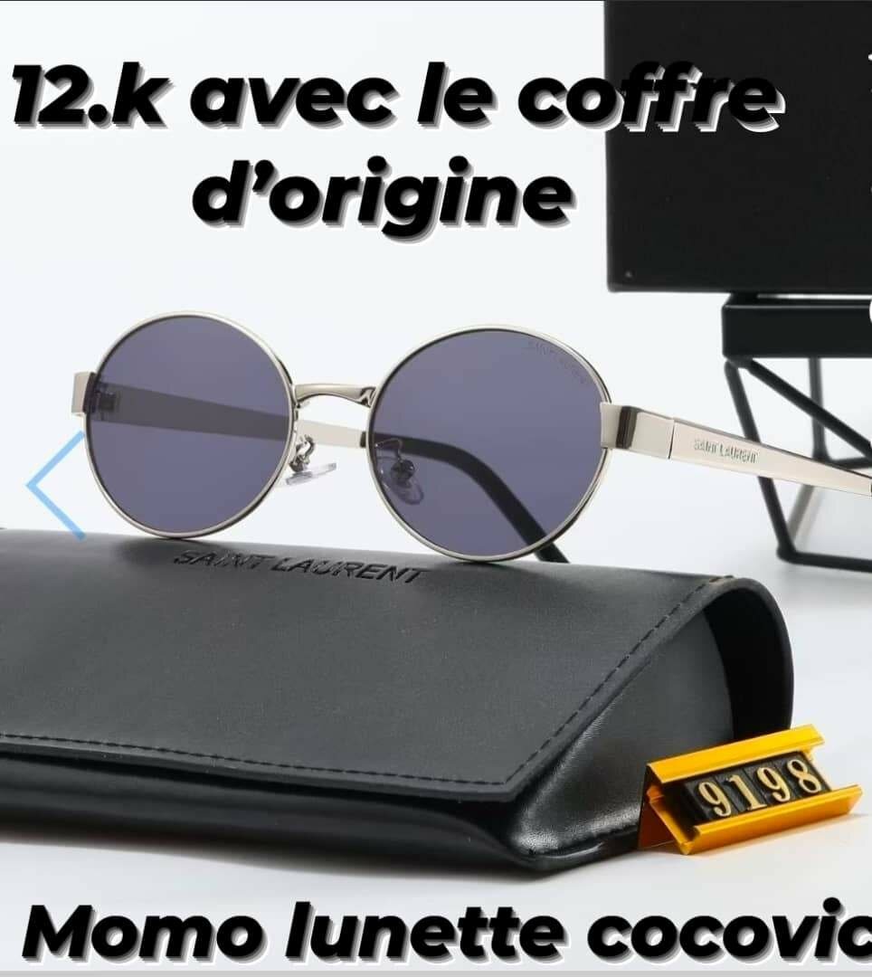 10.k avec le coffre d'origine