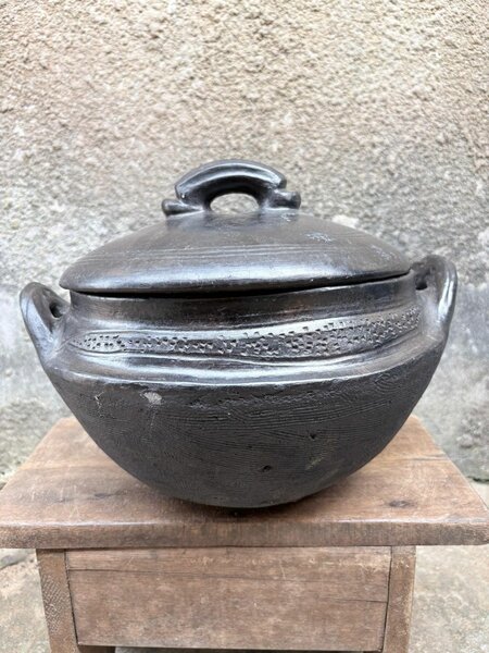 Marmite pour les sauces