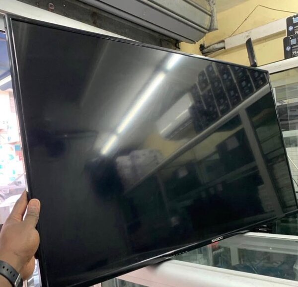 Téléviseur LED Full HD 40 pouces