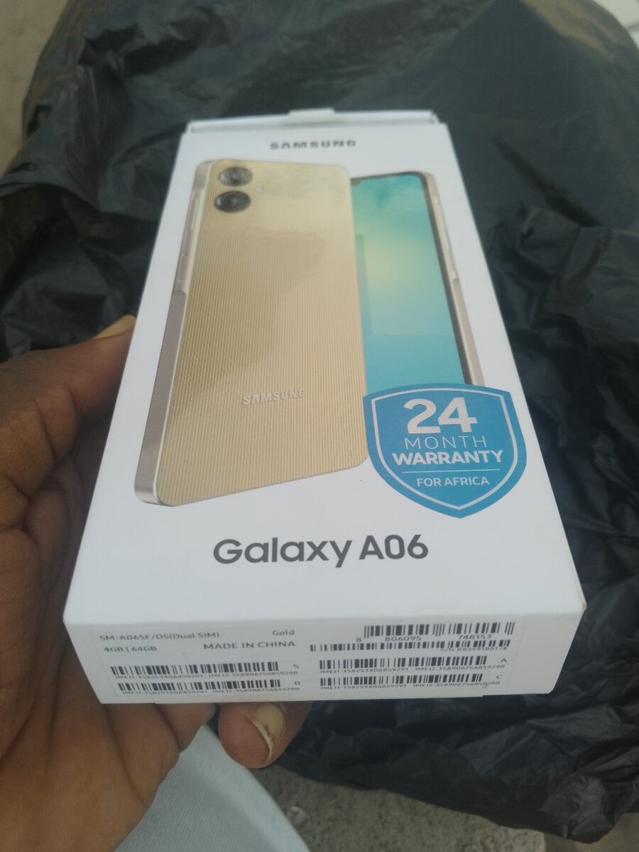 Samsung Galaxy A06 - Or
