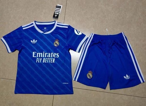 Ensemble maillot Real Madrid Adidas