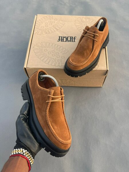 Chaussures en daim pour hommes