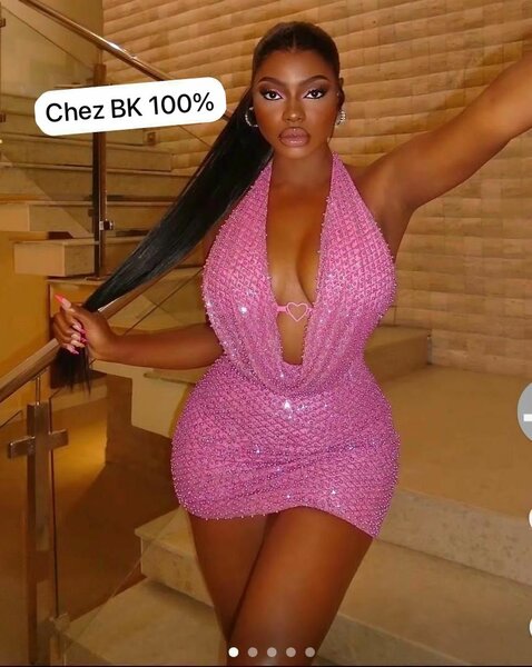 Robe de soirée pailletée rose