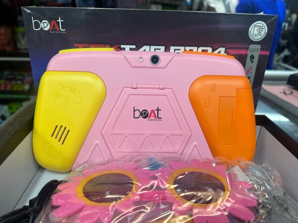 boAt TEK Tab b704 256GB