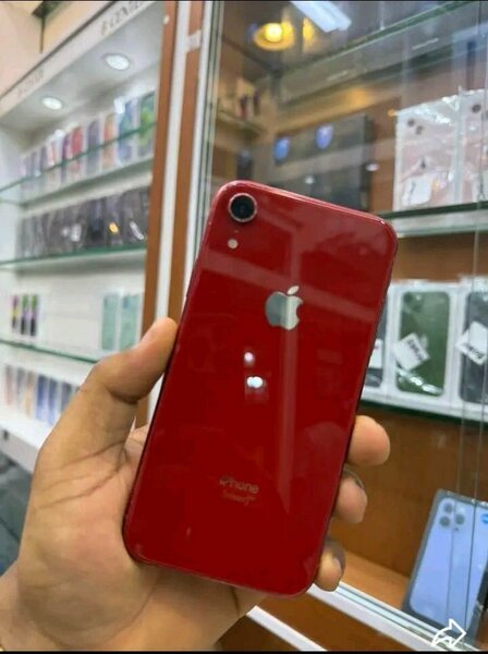 iPhone XR Rouge