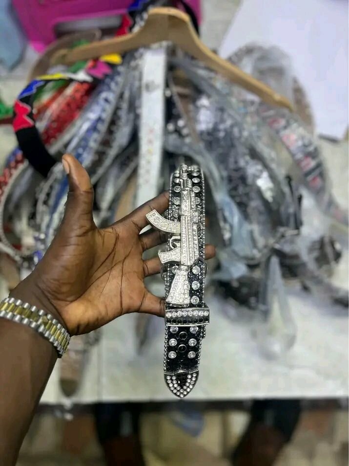 Ceinture en strass étincelante