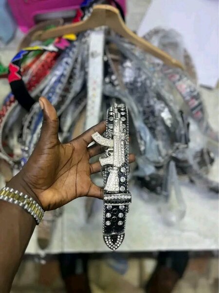 Ceinture en strass étincelante