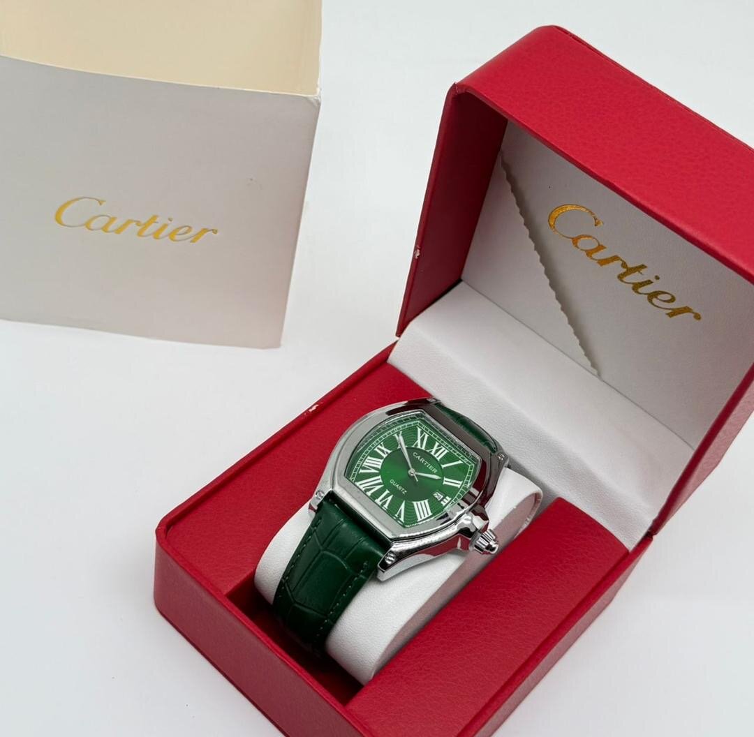 Montre Cartier Vert Luxueuse