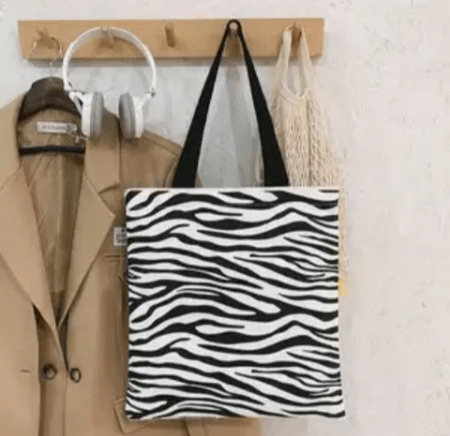 Sac fourre-tout zébré élégant