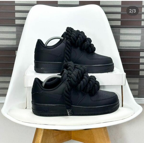 Chaussures noires élégantes