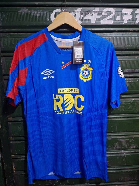 Maillots de football Umbro