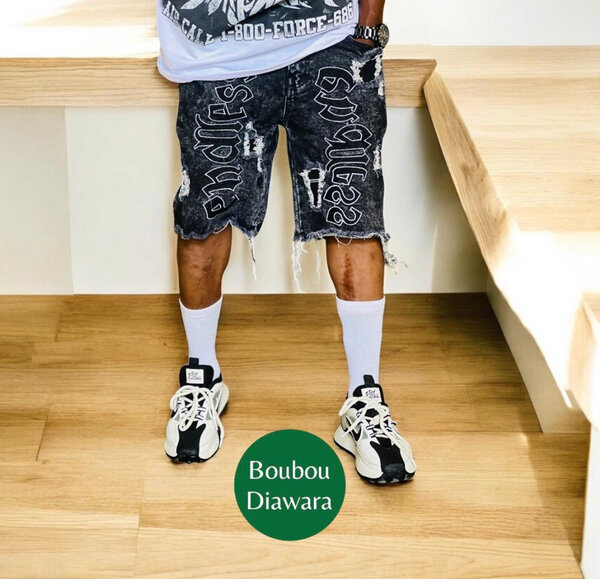 Shorts en jean déchirés