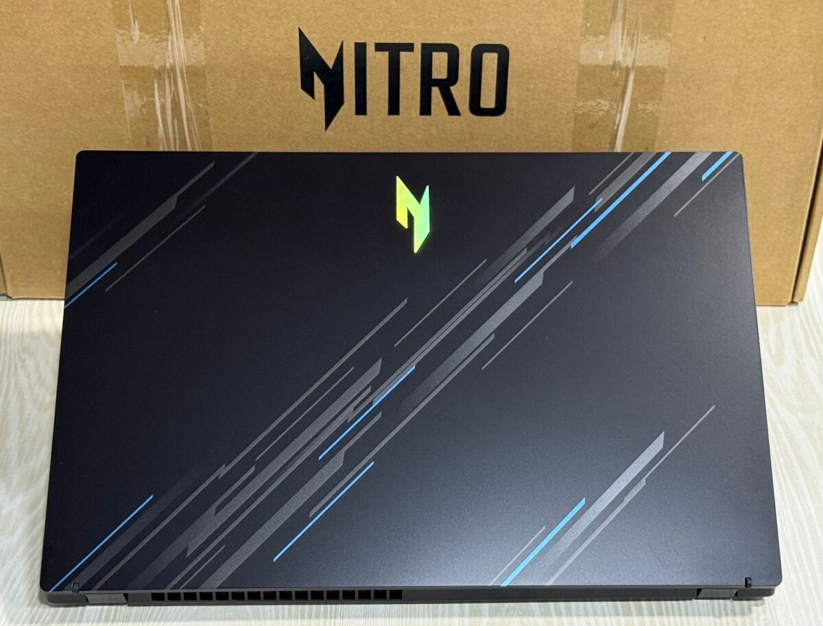 acer nitro core i7 13th généra