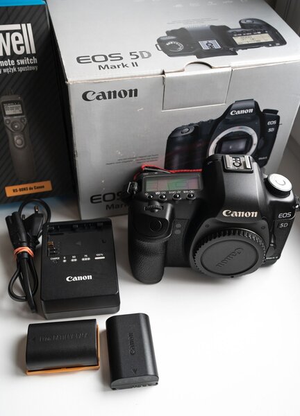 Appareil photo reflex Canon EOS 5D Mark II