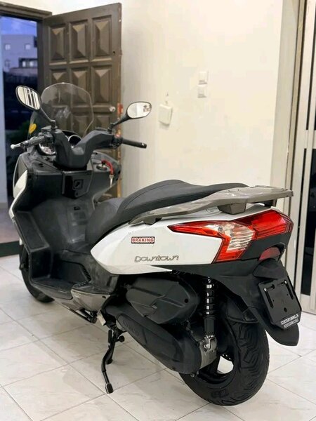 Scooter élégant et moderne