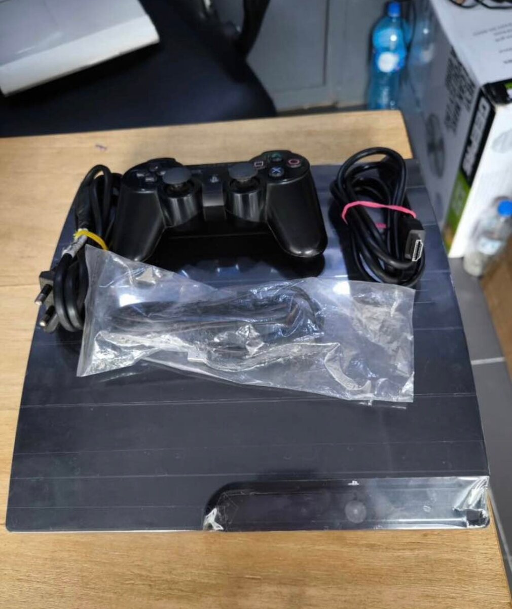 Console Sony PS3 avec manette