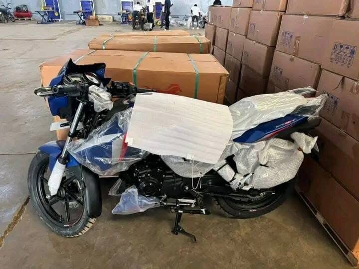 Moto Sportive Puissante