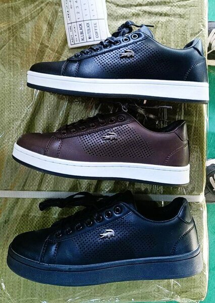 Baskets en cuir élégantes