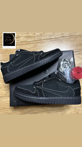 Baskets noires tendance