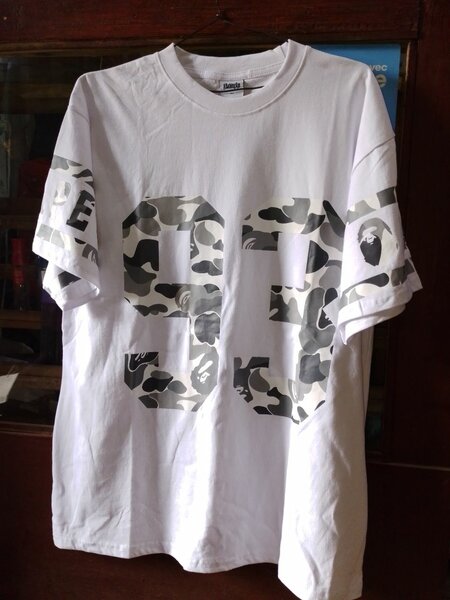 T-shirt blanc camouflage