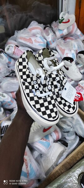 Baskets à carreaux classiques