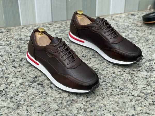 Sneakers en cuir élégantes