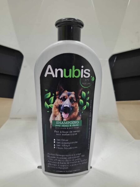Shampooing Chien Anubis