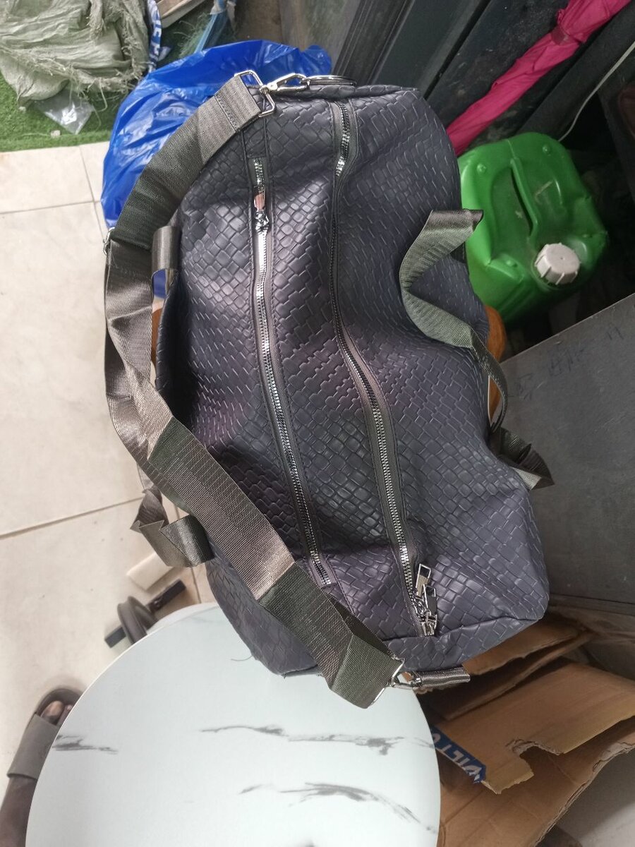 Sac de sport élégant en similicuir