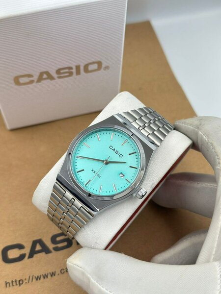 Montre Casio Classique Bleu