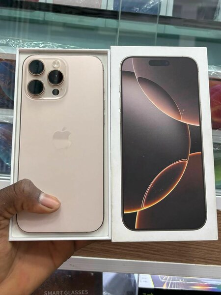 iPhone 16 pro max 256 GB état