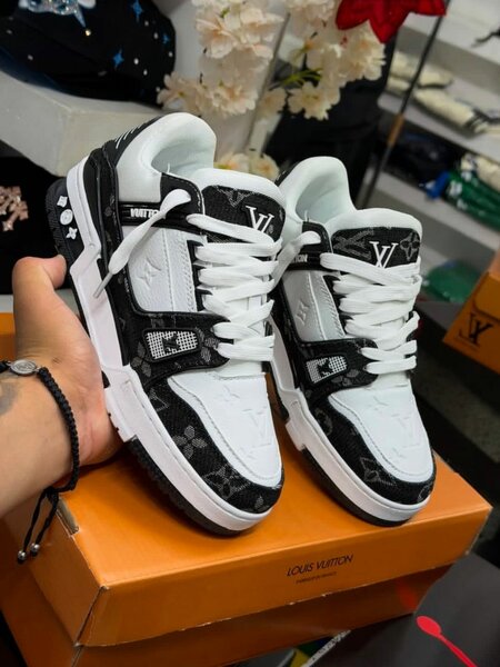 Chaussures Louis Vuitton Train Line pour homme