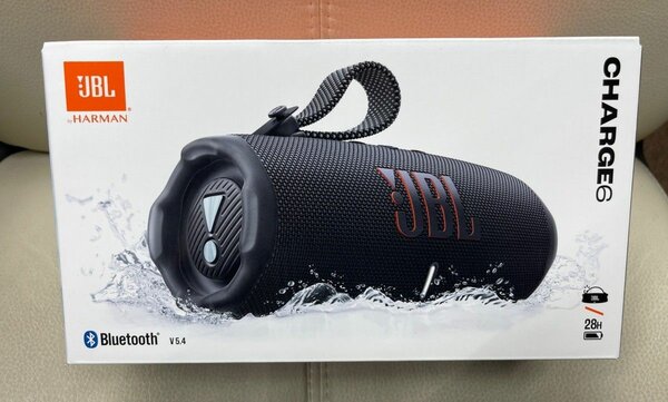 JBL Charge 6 Bluetooth Speaker